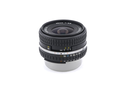 Nikon 28mm f2.8 Series E