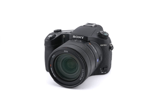 Sony Cyber-Shot DSC-RX10 III