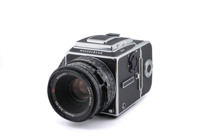 Hasselblad 503CW (10243 / 10246) + 80mm f2.8 Planar T* CB + Waist Level Finder (New / Chrome, 42315) + A12N Film Magazine + Acute Matte Focusing Screen (42165)