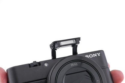 Sony Cyber-Shot DSC-RX100 IV