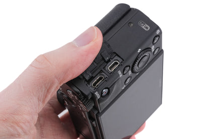 Sony Cyber-Shot DSC-RX100 IV