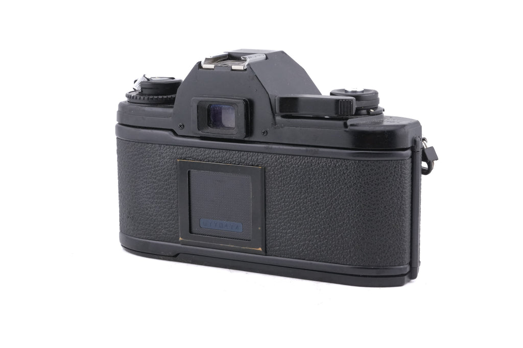 Nikon EM