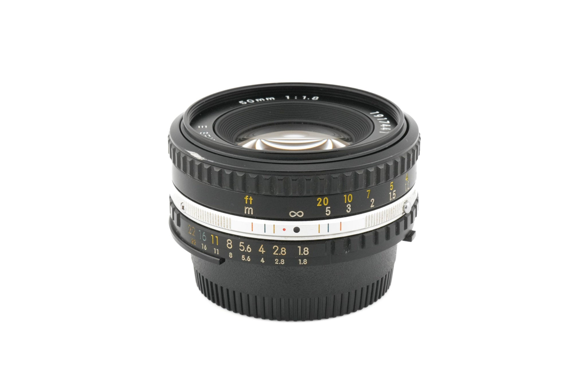 【美品】Nikon Ai 50mm f1.8 シリアルナンバーキリ番 美品】Nikon Ai 50mm f1.8 シリアルナンバーキリ番 美品】Nikon