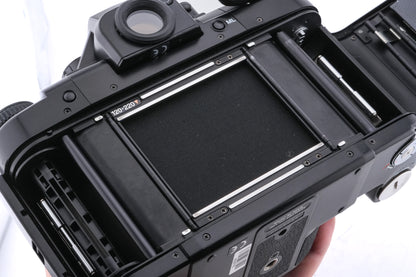 Pentax 67 II + AE Pentaprism Finder (67 II)