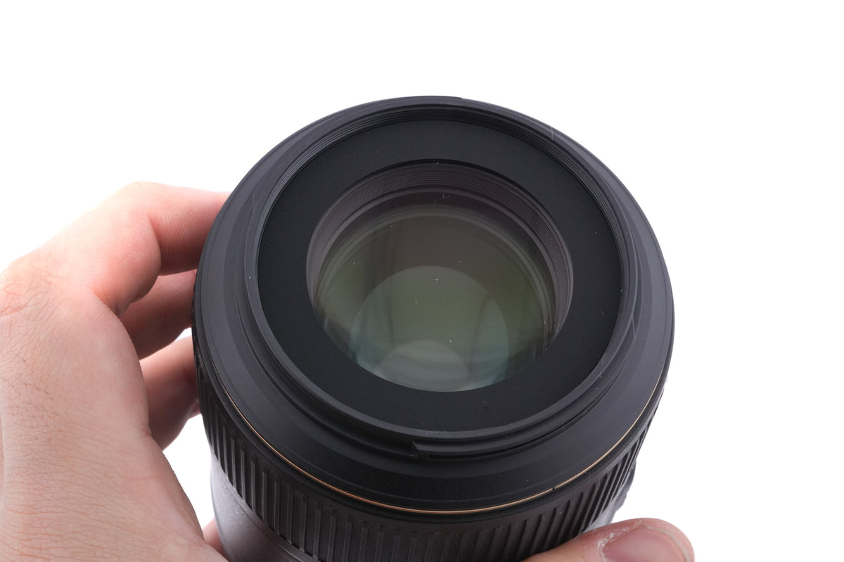 Nikon 105mm f2.8 AF-S Micro-Nikkor G ED N VR