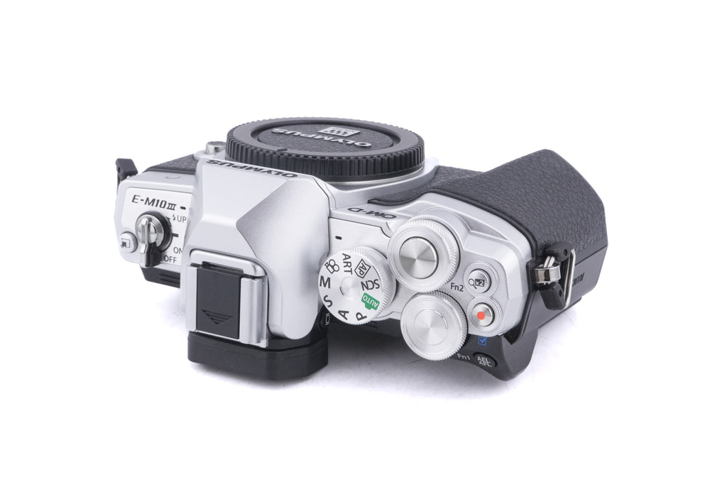 Olympus OM-D E-M10 Mark III