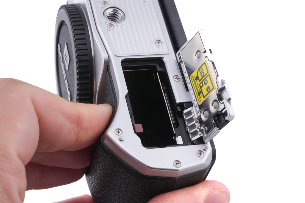 Olympus OM-D E-M10 Mark III
