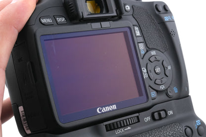 Canon EOS 550D + BG-E8 Battery Grip