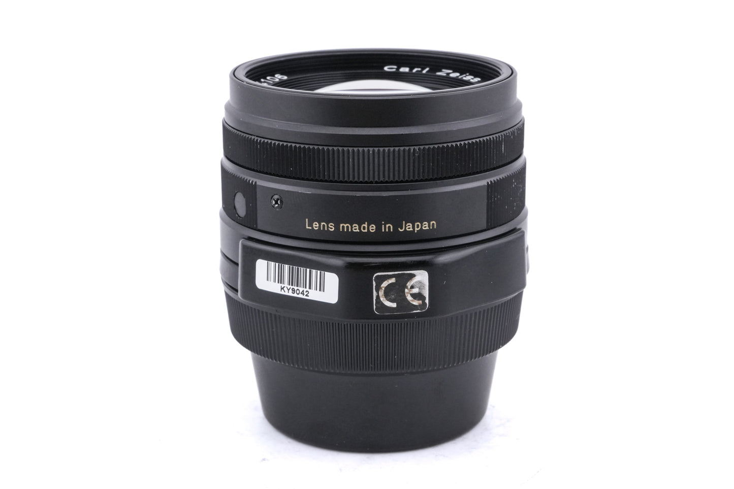 Contax G2 (Black) + 45mm f2 Planar T* (Black) + 28mm f2.8 Biogon T* (Black) + 90mm f2.8 Sonnar T* (Black)