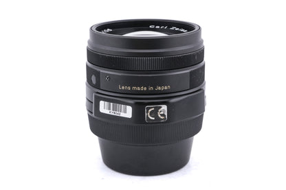 Contax G2 (Black) + 45mm f2 Planar T* (Black) + 28mm f2.8 Biogon T* (Black) + 90mm f2.8 Sonnar T* (Black)