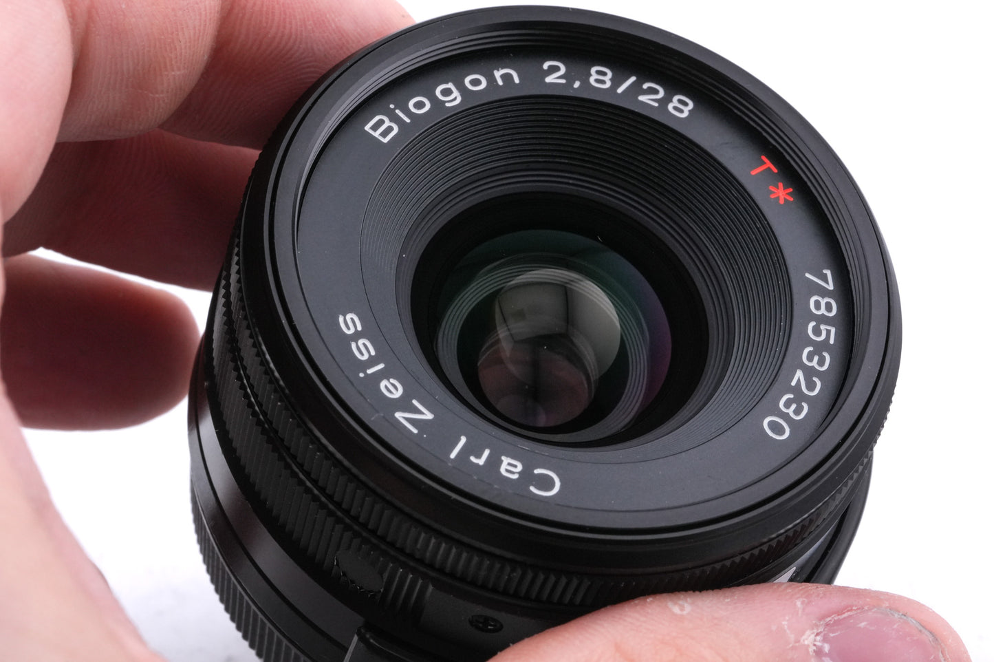 Contax G2 (Black) + 45mm f2 Planar T* (Black) + 28mm f2.8 Biogon T* (Black) + 90mm f2.8 Sonnar T* (Black)