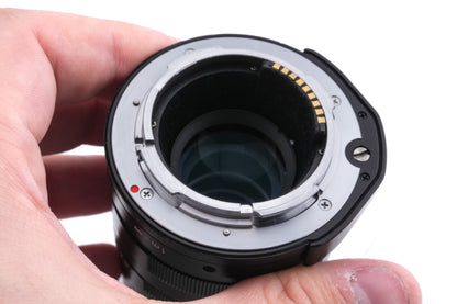 Contax G2 (Black) + 45mm f2 Planar T* (Black) + 28mm f2.8 Biogon T* (Black) + 90mm f2.8 Sonnar T* (Black)