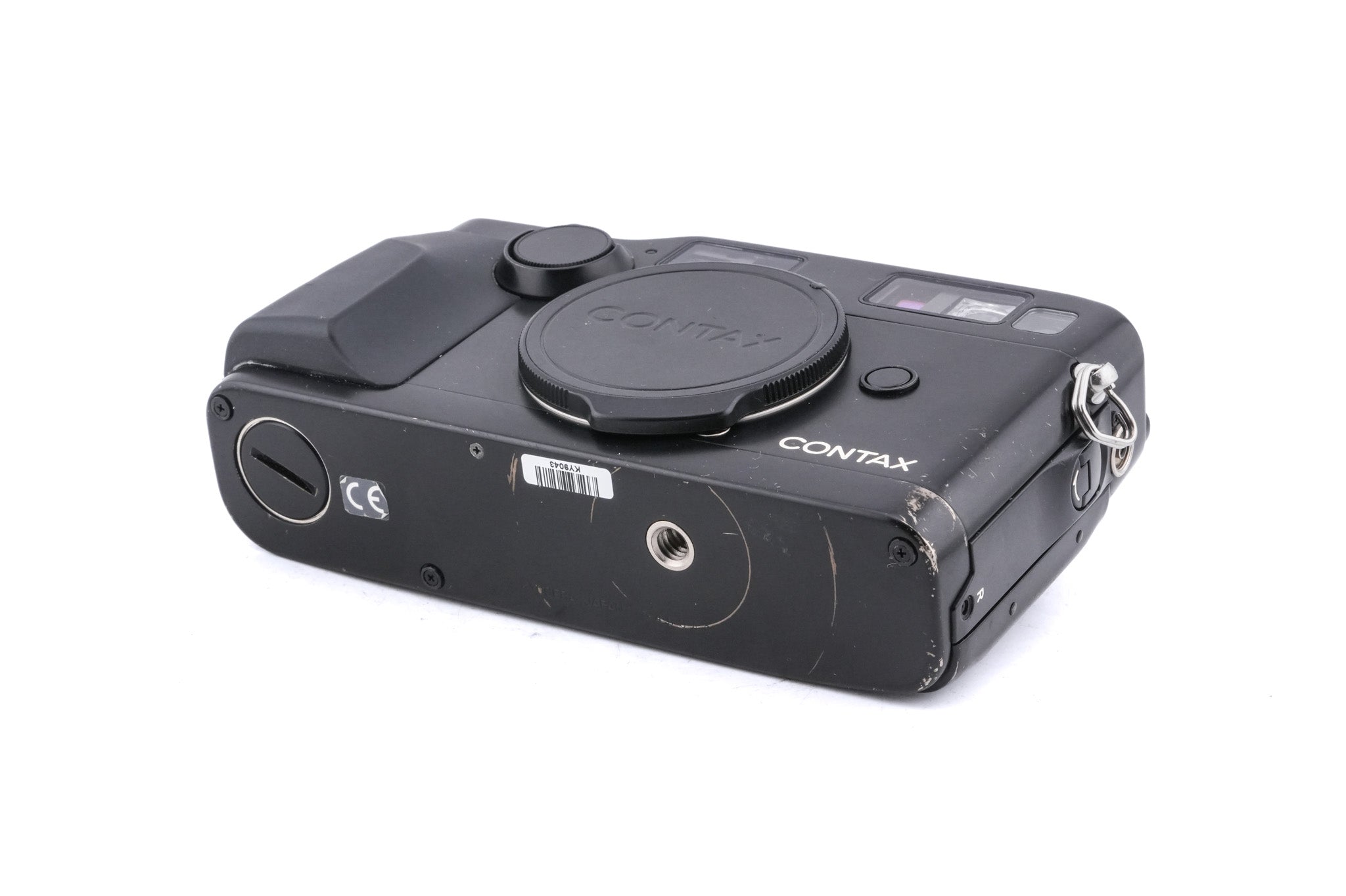 Contax G2 (Black) + 45mm f2 Planar T* (Black) + 28mm f2.8 Biogon T