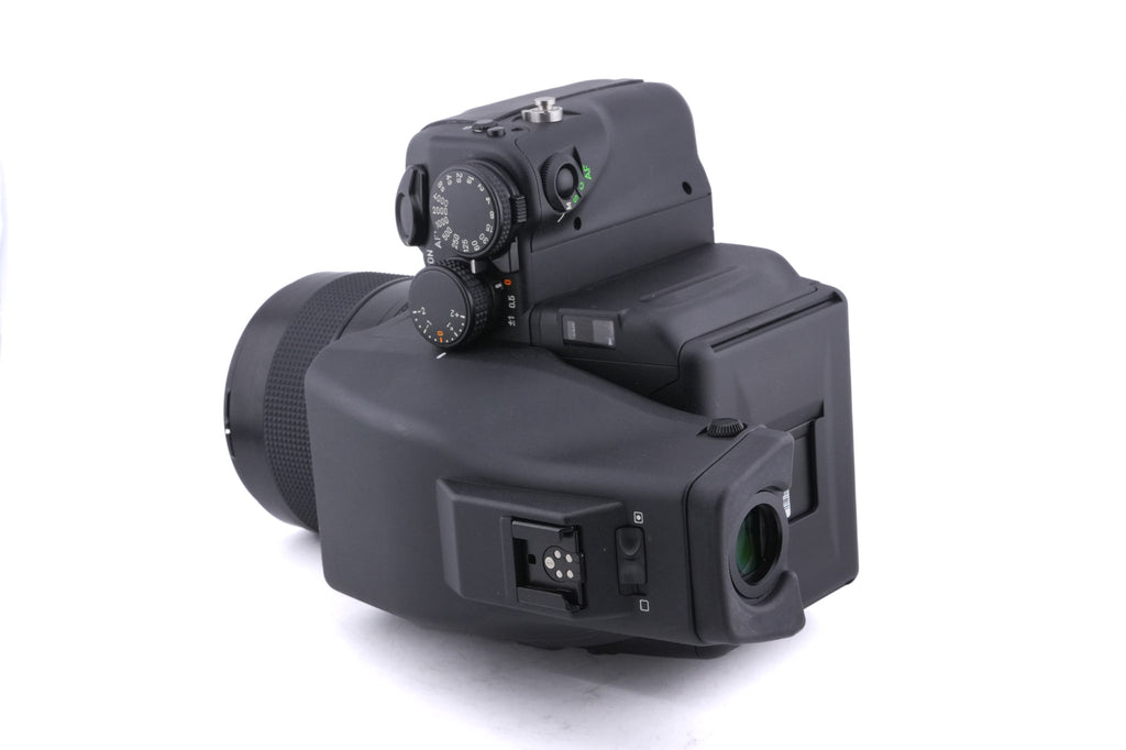 Contax 645 + 80mm f2 Planar T* + MF-1 AE Prism Finder + MFB-1 120/220 Film Back Holder
