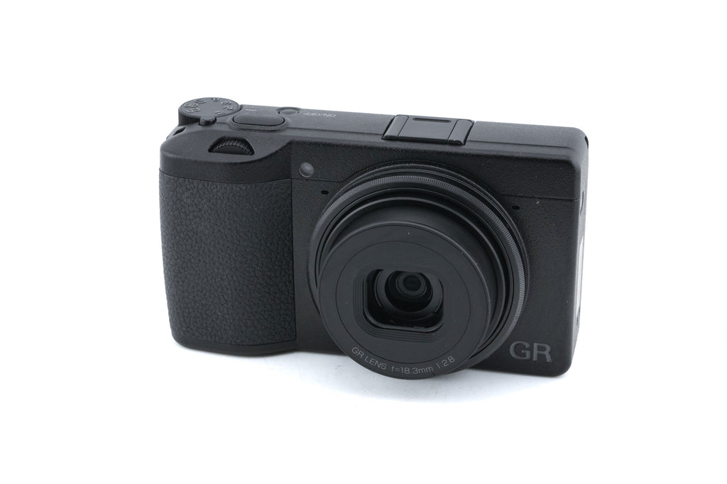 Ricoh GR III