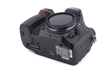 Nikon D7200
