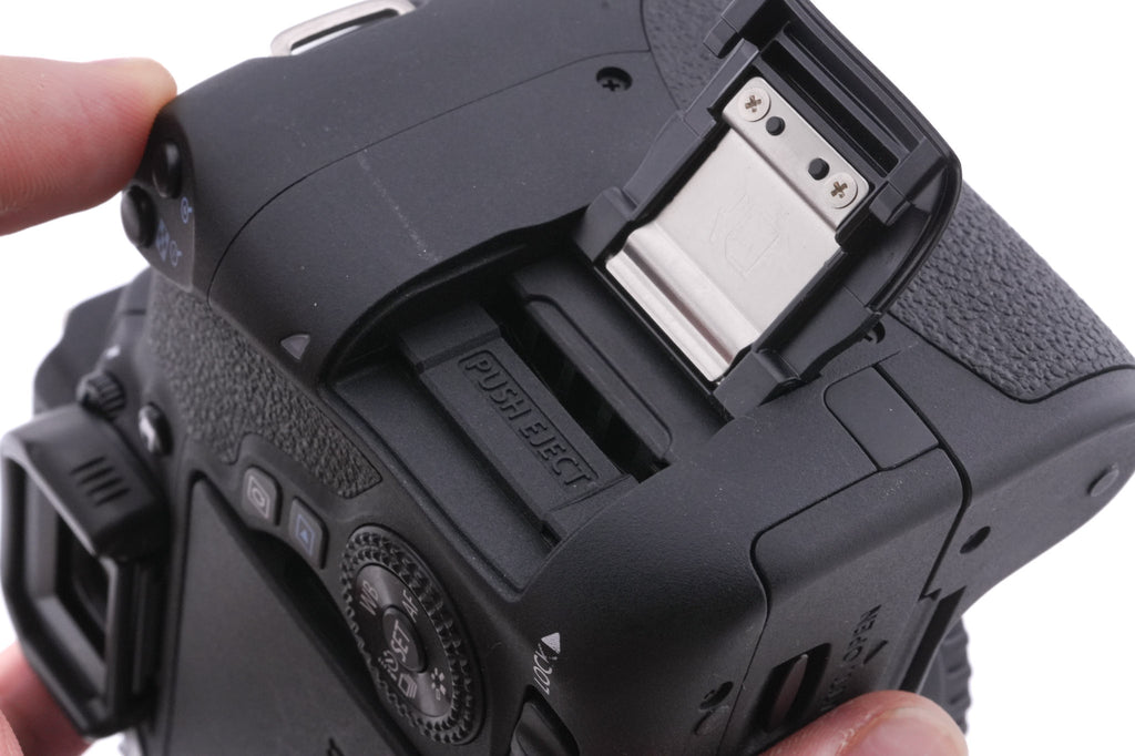 Canon EOS 760D
