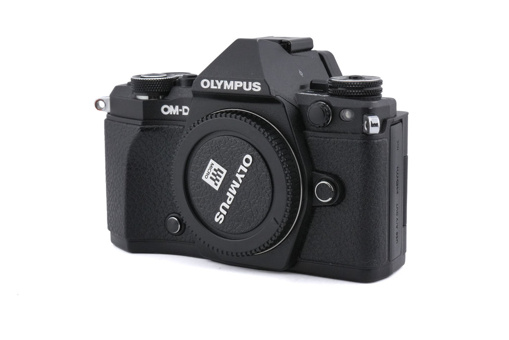 Olympus OM-D E-M5 Mark II