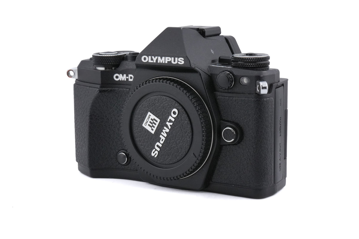 Olympus OM-D E-M5 Mark II