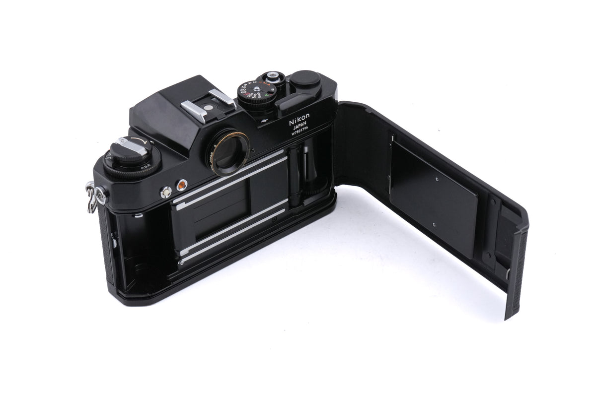 Nikon Nikkormat EL