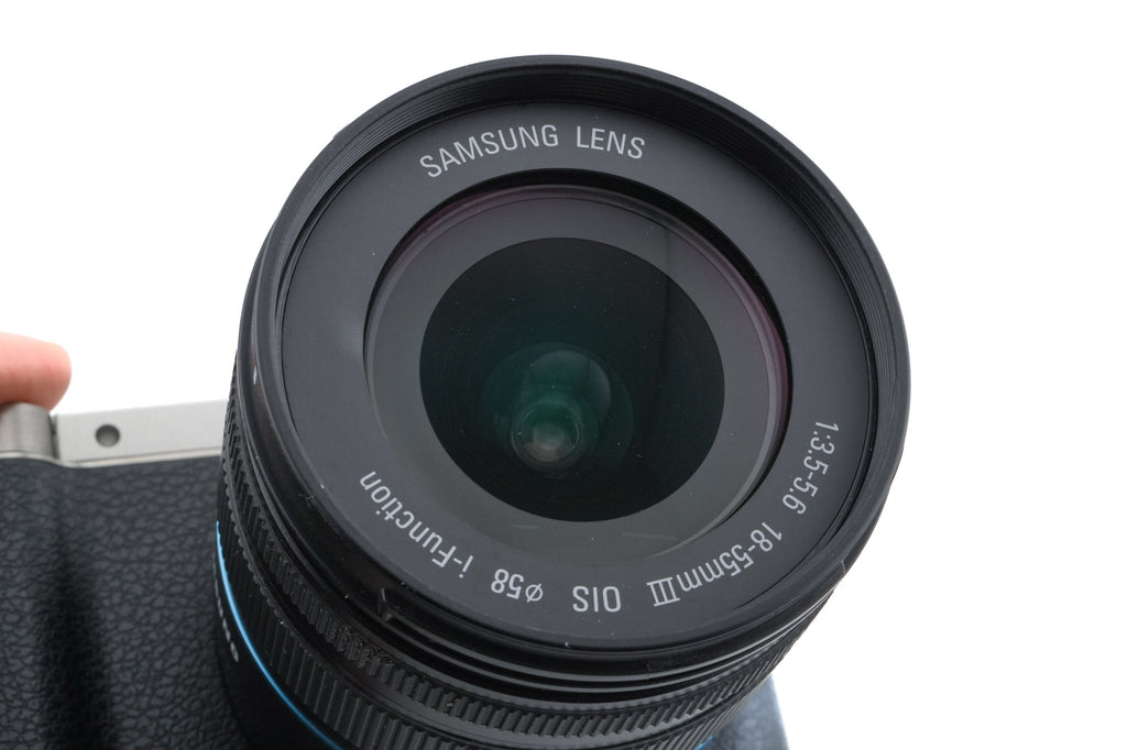 Samsung NX3000 (IR Converted) + 18-55mm f3.5-5.6 III OIS i-Function