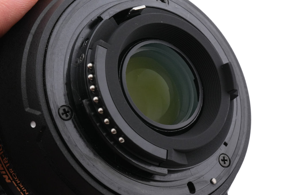 Nikon 18-105mm f3.5-5.6 AF-S Nikkor G ED VR