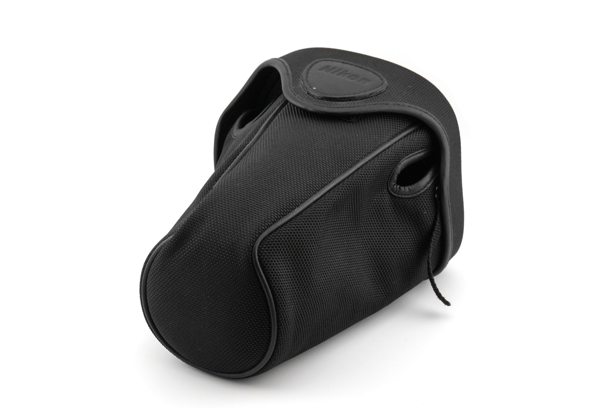 Nikon CF-DC2 Camera Case - Accessory