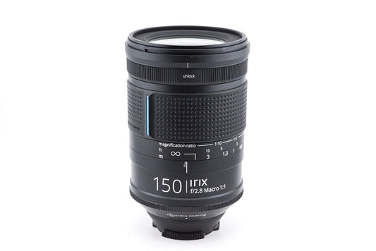 Irix 150mm f2.8 Macro Dragonfly - Lens