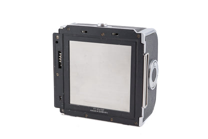 Hasselblad 500C + Waist Level Finder (Old / 42021 Chrome) + C12 Film Magazine (30015 / TIMAC) + 80mm f2.8 Planar C