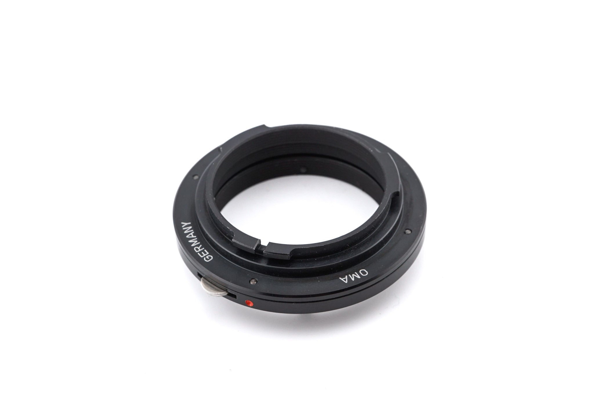 Novoflex OMA Olympus Camera OM Adapter - Accessory