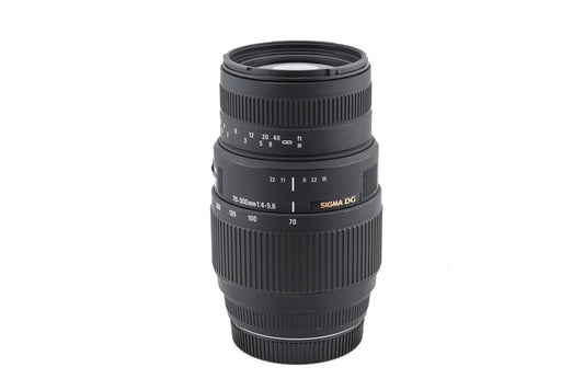 Sigma 70-300mm f4-5.6 DG Macro - Lens