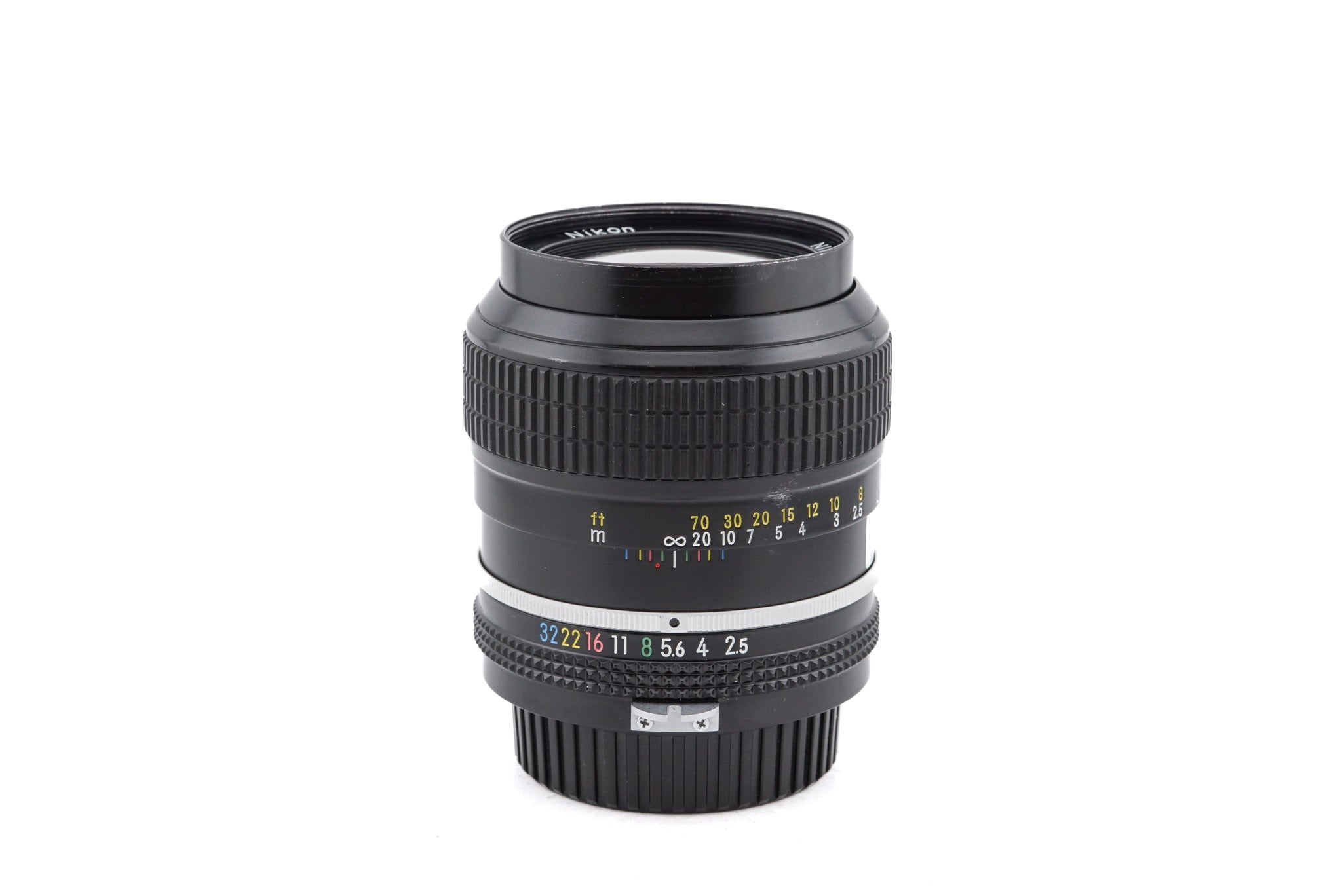 Nikon 105mm f2.5 Nikkor K Pre-AI - Lens