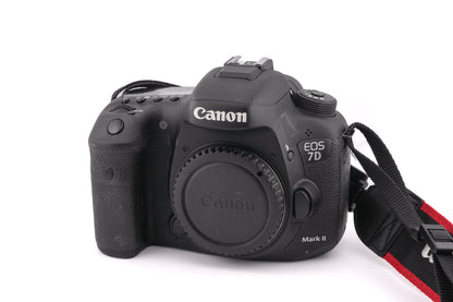 Canon EOS 7D Mark II