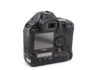 Canon EOS 1D Mark III + LC-E4 Battery Charger