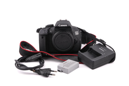 Canon EOS 700D