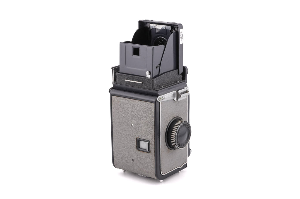 Yashica 44