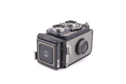 Yashica 44