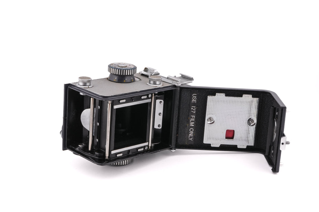 Yashica 44