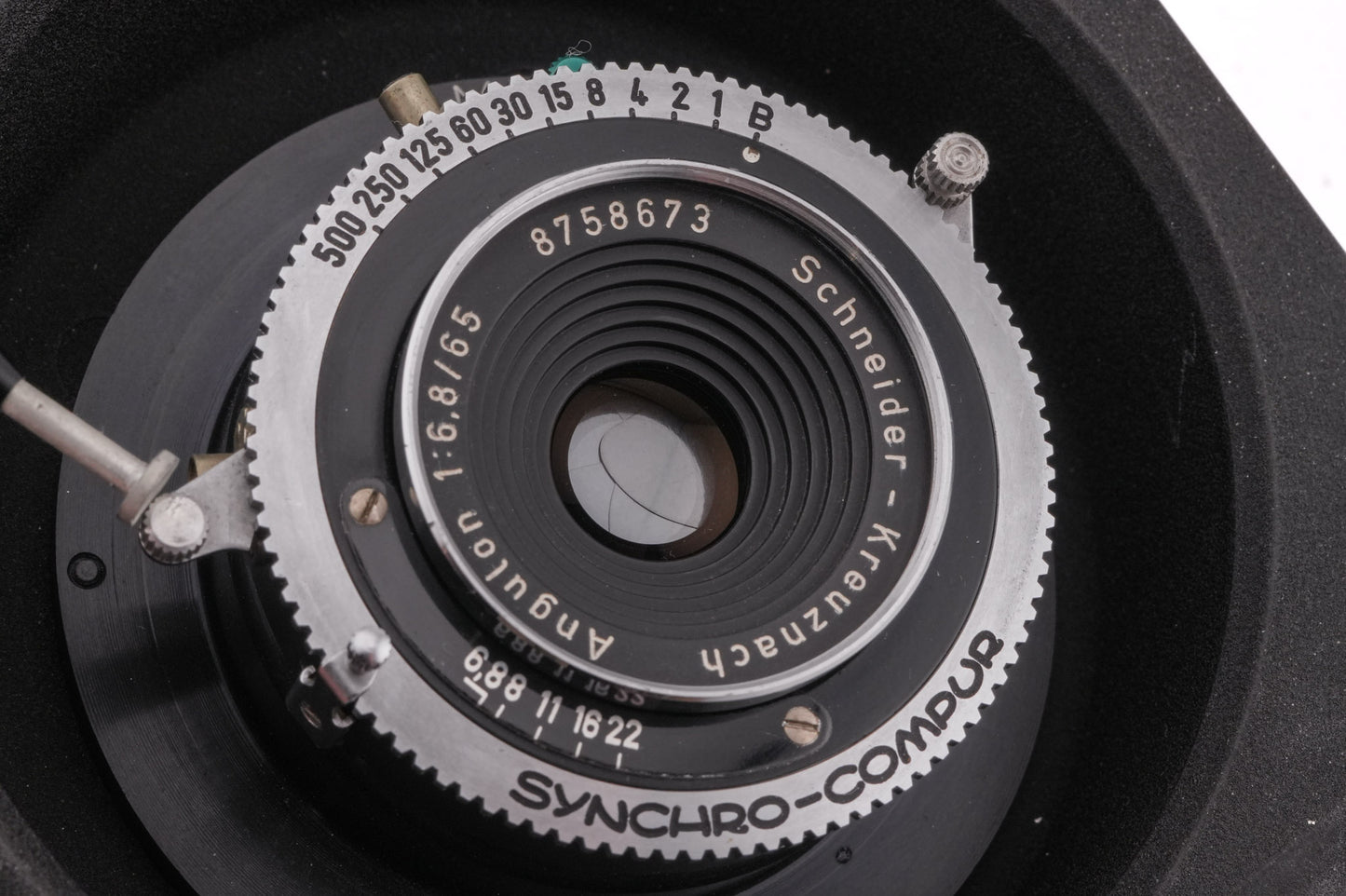 Schneider-Kreuznach 65mm f6.8 Angulon (Shutter)