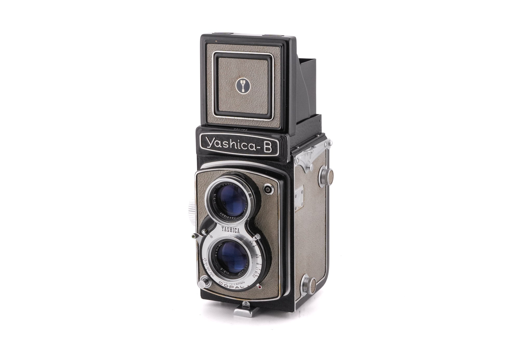 Yashica B - Camera