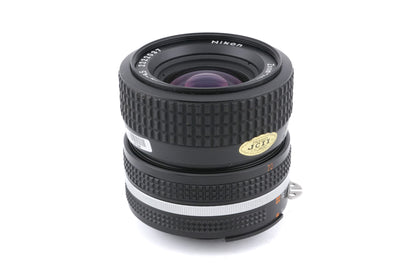 Nikon 35-70mm f3.3-4.5 Zoom-Nikkor AI-S