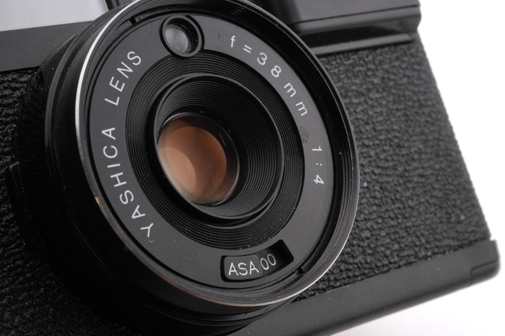 Yashica MF-2