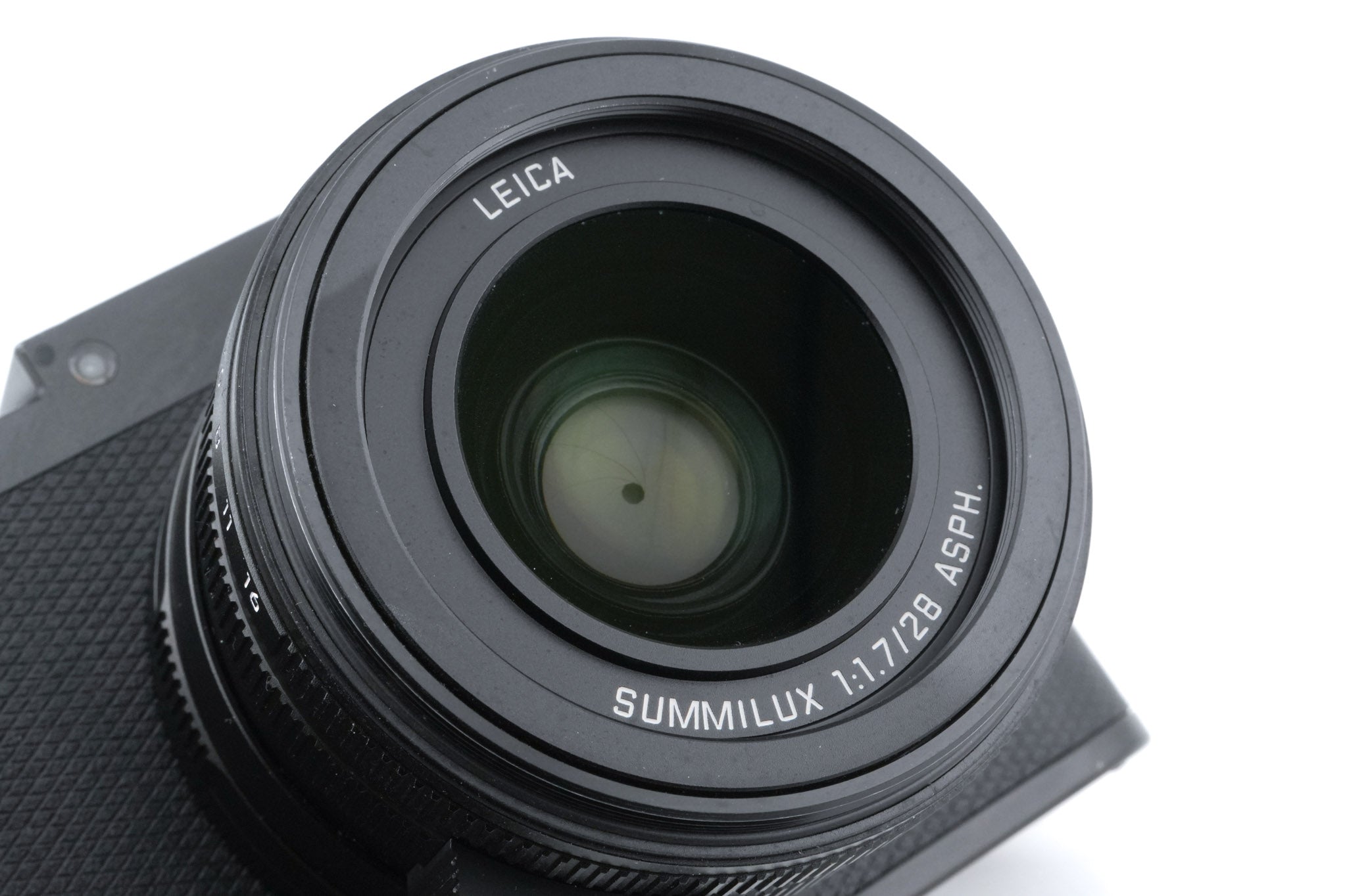 Leica Q (Typ 116) (19000) + Q Thumb Rest (19501)