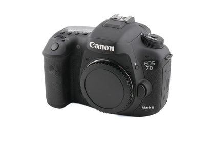 Canon EOS 7D Mark II
