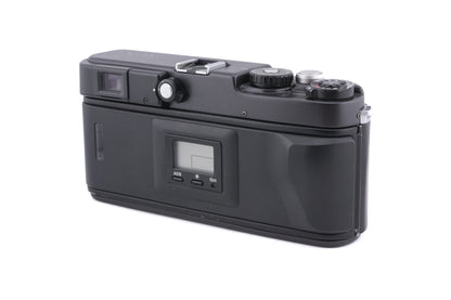 Hasselblad XPan (3014010) + 45mm f4 (3024015) + Lens Hood (54406)