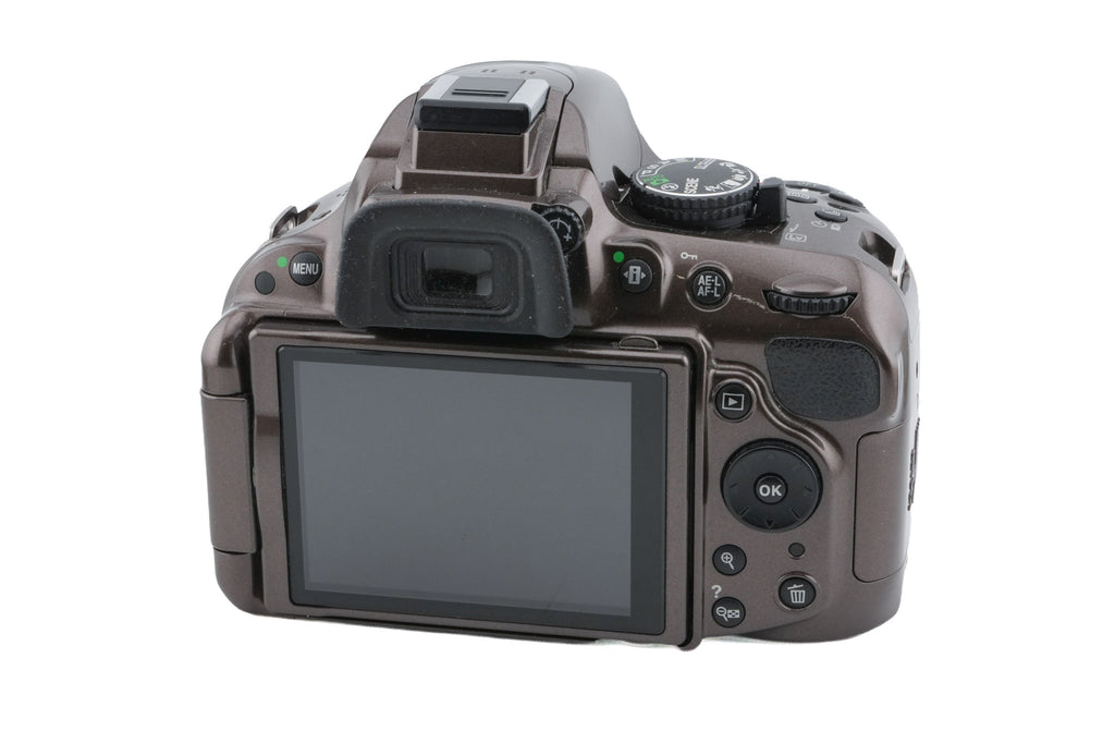 Nikon D5200