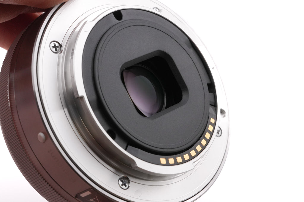 Sony 16mm f2.8 (SEL16F28)