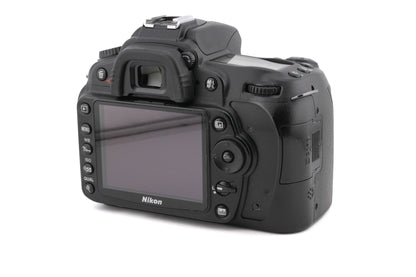 Nikon D90