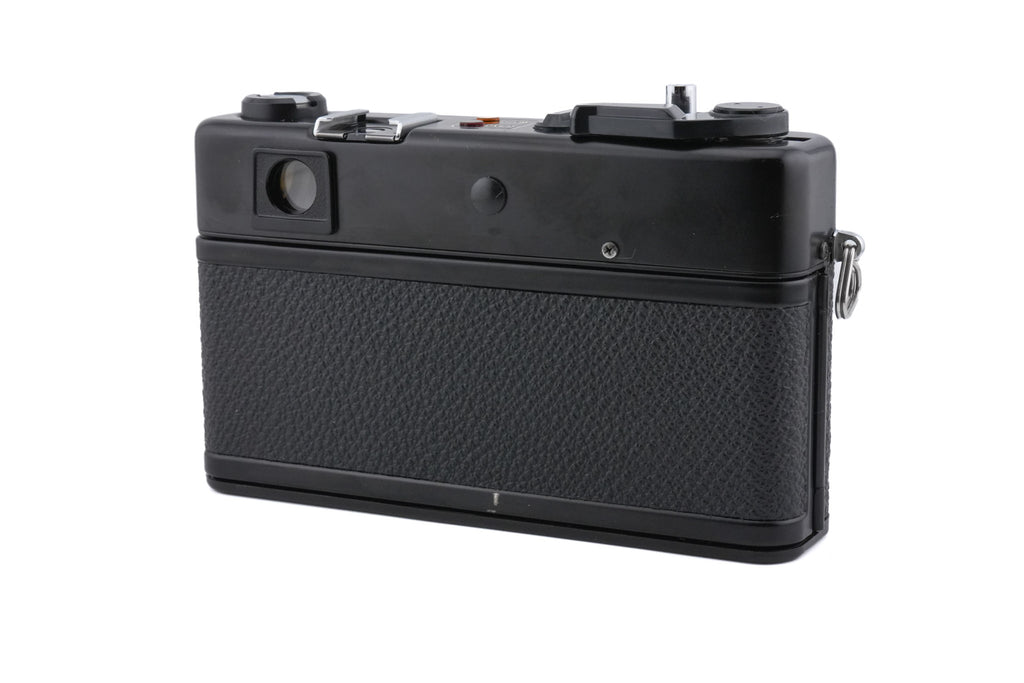 Yashica MG-1