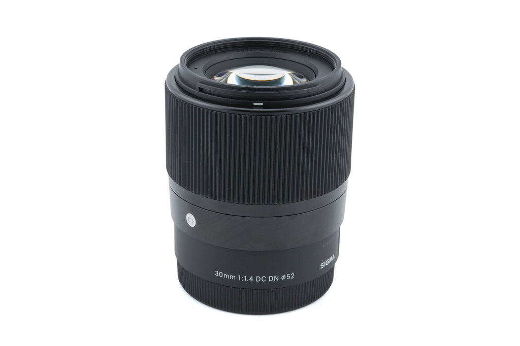 Sigma 30mm f1.4 DC DN Contemporary (016)